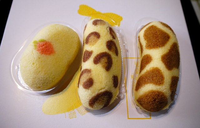 【13 雪見．姊妹遊東京 】- 東京ばな奈Tokyo Banana 豹紋 vs 長頸鹿 還有草莓口味?